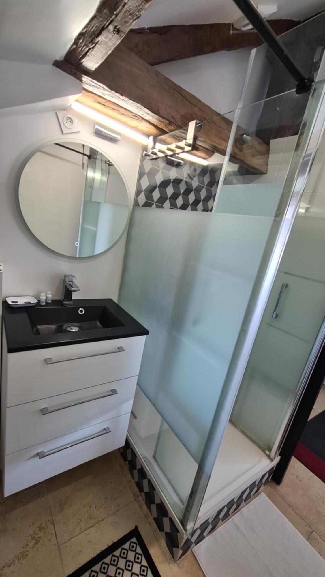 Appartement Coeur De Paris Avec Vue Sur Les Toits エクステリア 写真